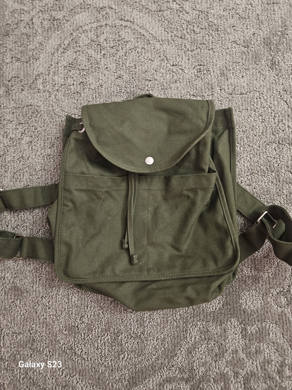 BAGGU Drawstring 100% Recycled Cotton Green Canvas Backpack Hike School Travel